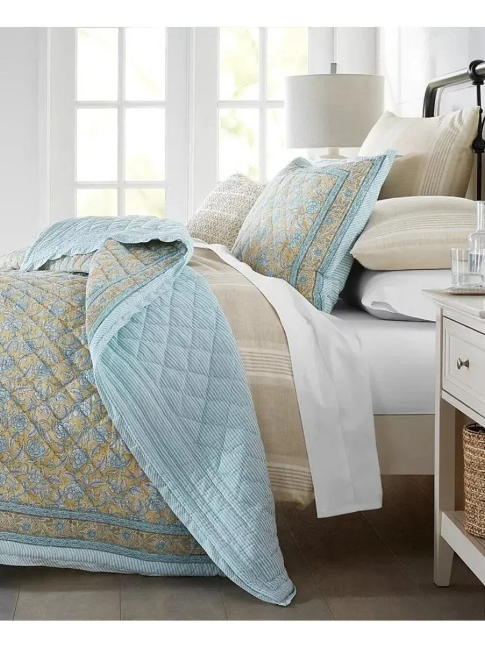 Charter Club Nadia 3-Pc Quilt Set Full/Queen Reversible MSRP $335